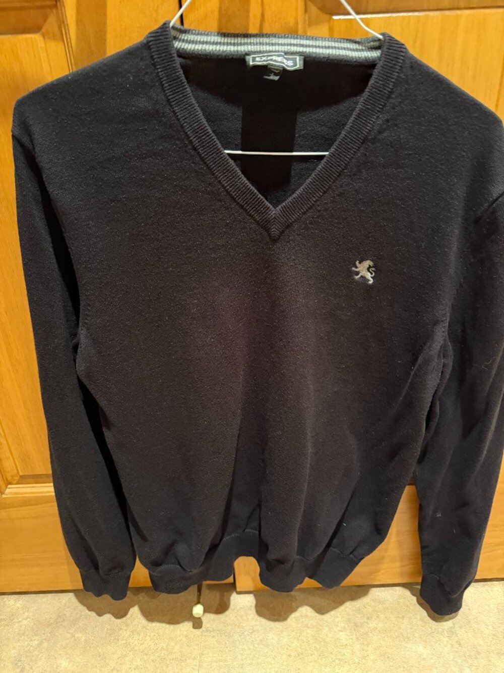 Express Black V-Neck Sweater with Express Lion Logo Large